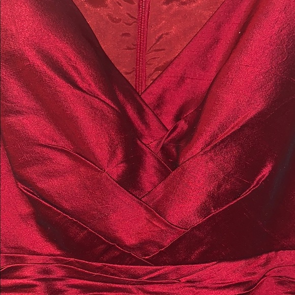 Red Suzi Chin cocktail dress - Picture 5 of 8